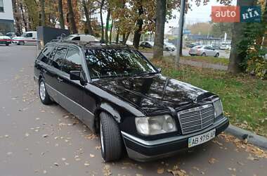 Універсал Mercedes-Benz E-Class 1994 в  фото 20 Універсал Mercedes-Benz E-Class 1994 в