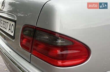 Седан Mercedes-Benz E-Class 2000 в 
