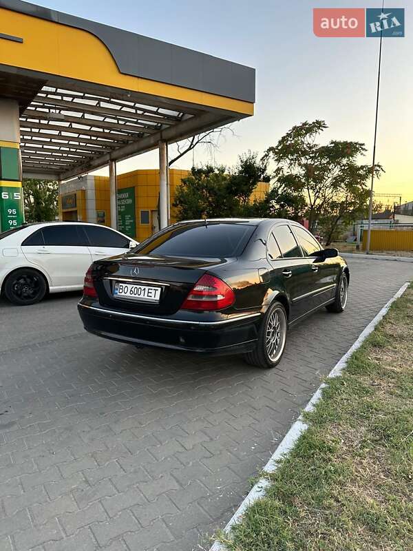 Седан Mercedes-Benz E-Class 2002 в Кривому Розі фото 4 Седан Mercedes-Benz E-Class 2002 в Кривому Розі