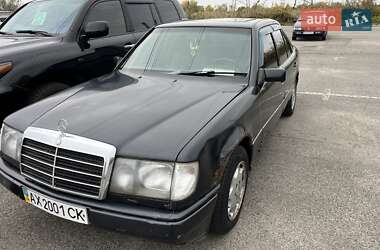 Седан Mercedes-Benz E-Class 1989 в Харкові