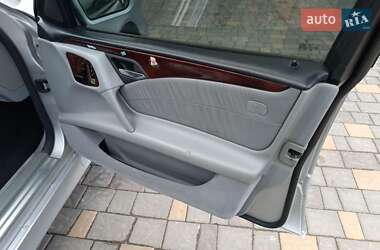 Седан Mercedes-Benz E-Class 1995 в 