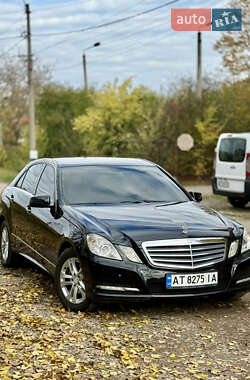 Седан Mercedes-Benz E-Class 2010 в Коломые