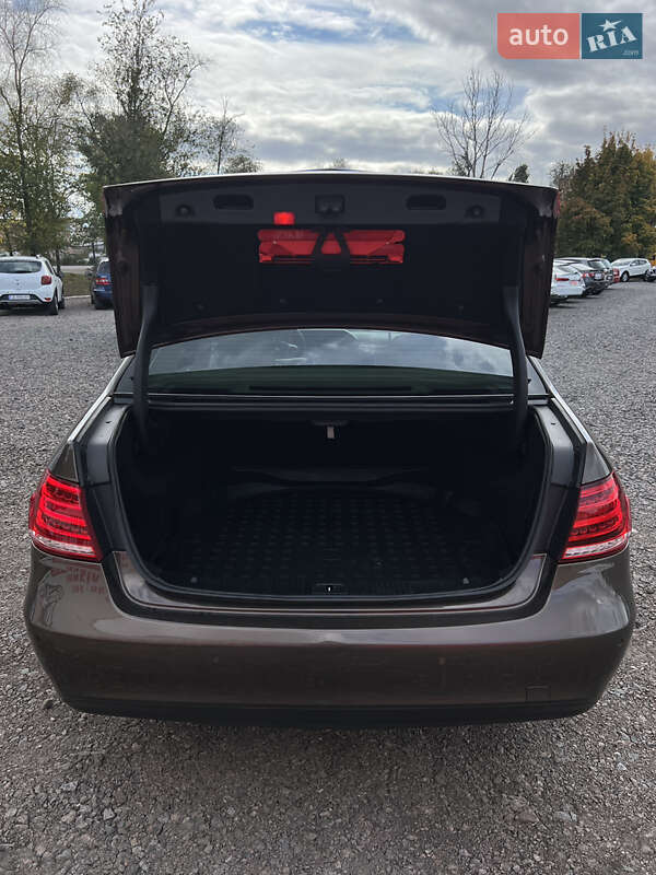 Седан Mercedes-Benz E-Class 2013 в Черкассах фото 22 Седан Mercedes-Benz E-Class 2013 в Черкассах