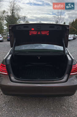 Седан Mercedes-Benz E-Class 2013 в 