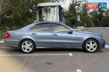 Седан Mercedes-Benz E-Class 2006 в  фото 7 Седан Mercedes-Benz E-Class 2006 в