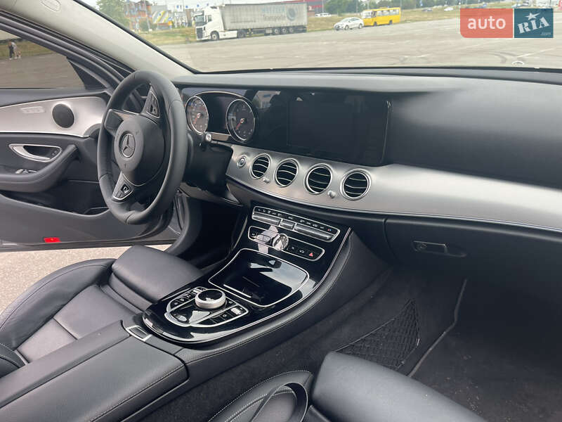 Седан Mercedes-Benz E-Class 2017 в Києві фото 7 Седан Mercedes-Benz E-Class 2017 в Києві