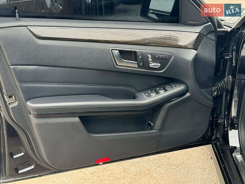Седан Mercedes-Benz E-Class 2013 в Виннице