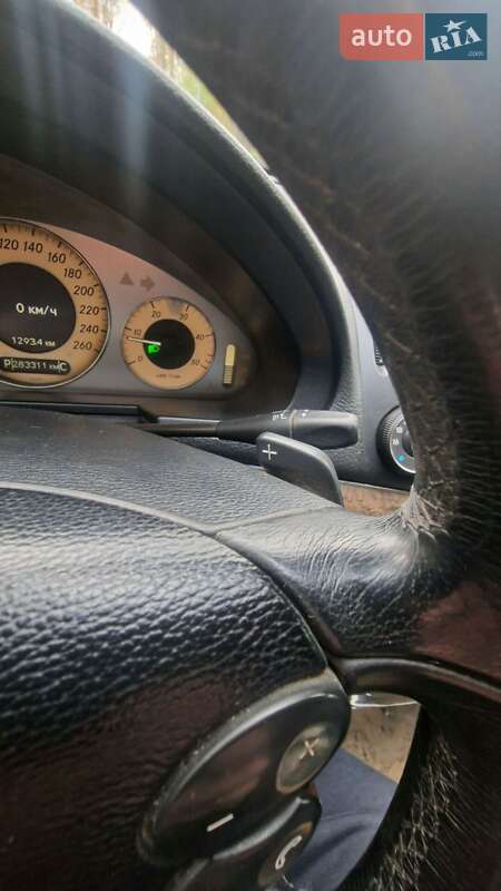 Седан Mercedes-Benz E-Class 2009 в Черновцах
