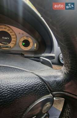 Седан Mercedes-Benz E-Class 2009 в 