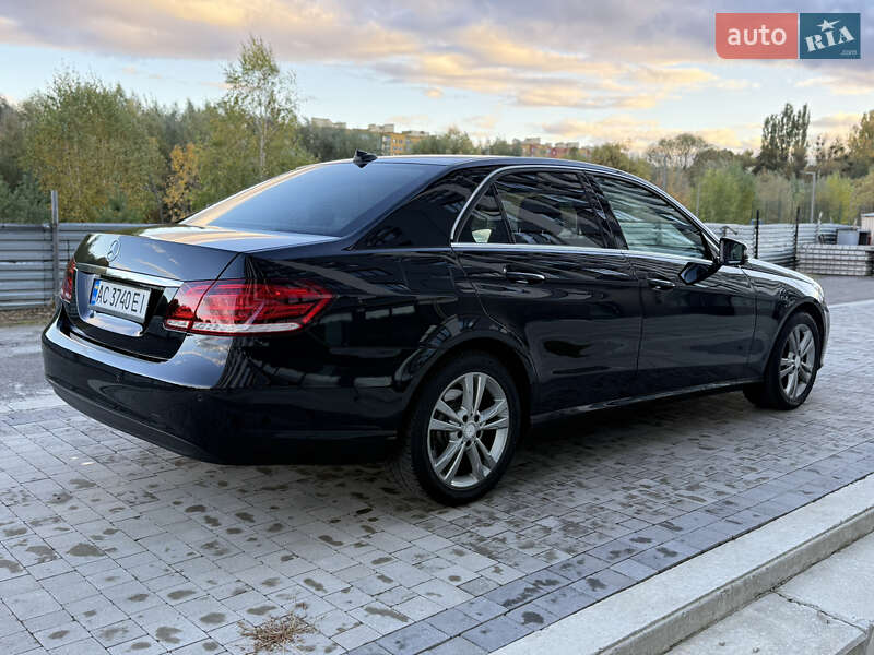 Седан Mercedes-Benz E-Class 2015 в Луцьку