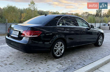 Седан Mercedes-Benz E-Class 2015 в 