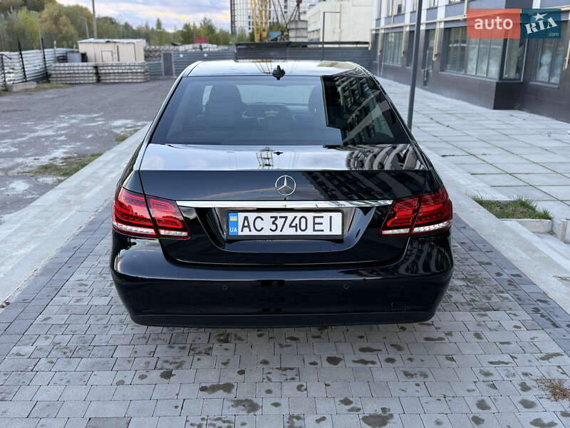 Седан Mercedes-Benz E-Class 2015 в Луцьку