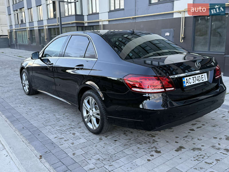 Седан Mercedes-Benz E-Class 2015 в Луцьку