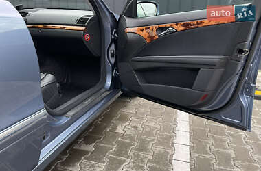 Седан Mercedes-Benz E-Class 2005 в 