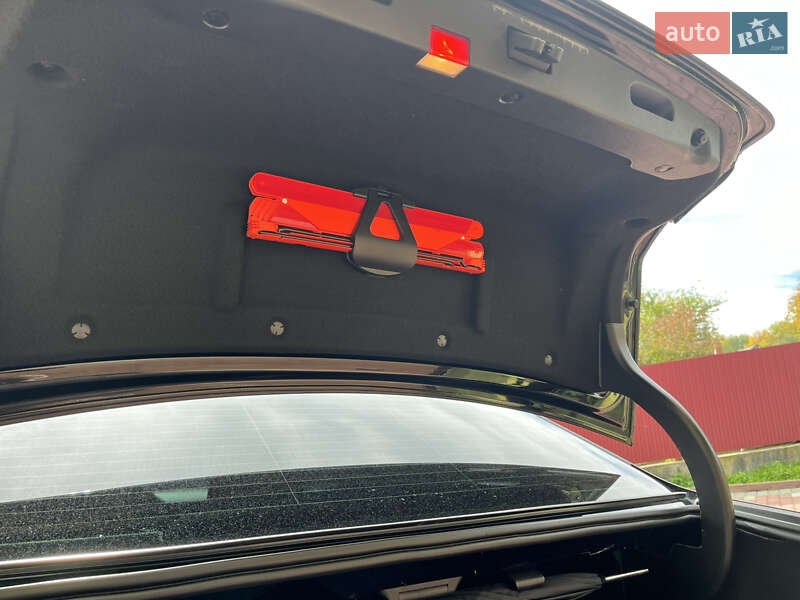 Седан Mercedes-Benz E-Class 2012 в Тячеве фото 77 Седан Mercedes-Benz E-Class 2012 в Тячеве