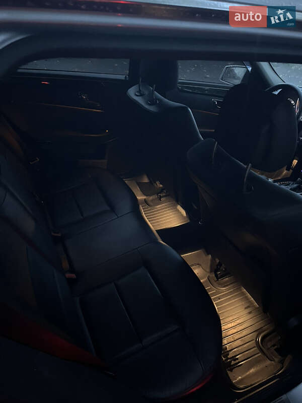 Універсал Mercedes-Benz E-Class 2010 в Рахові фото 17 Універсал Mercedes-Benz E-Class 2010 в Рахові