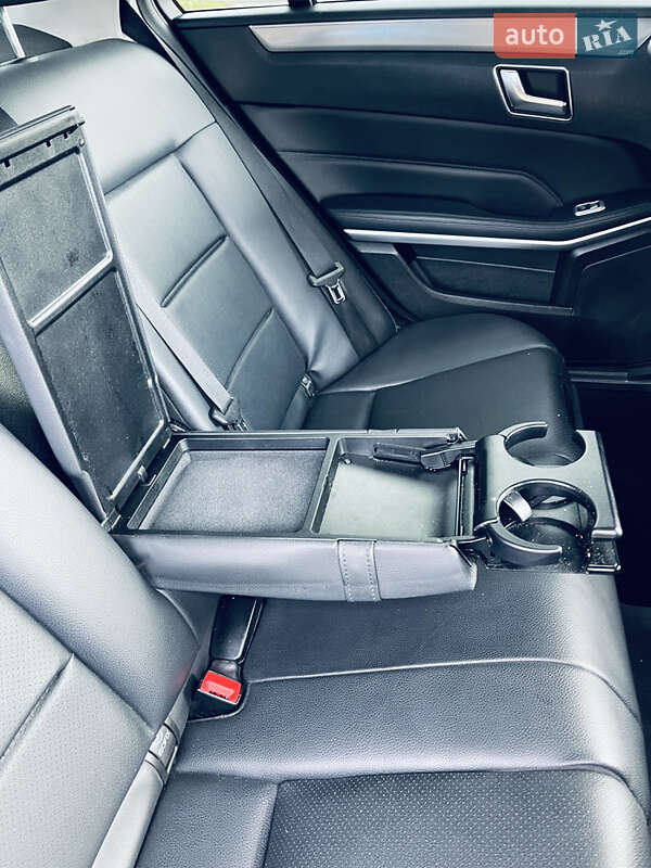 Седан Mercedes-Benz E-Class 2016 в Бродах фото 18 Седан Mercedes-Benz E-Class 2016 в Бродах