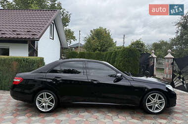 Седан Mercedes-Benz E-Class 2009 в 