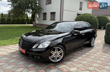 Седан Mercedes-Benz E-Class 2009 в 