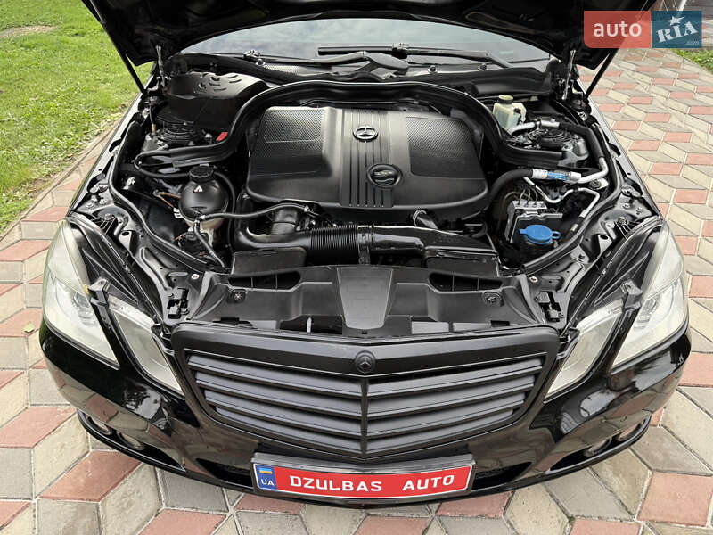 Седан Mercedes-Benz E-Class 2009 в Коломиї