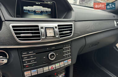 Седан Mercedes-Benz E-Class 2015 в  фото 22 Седан Mercedes-Benz E-Class 2015 в