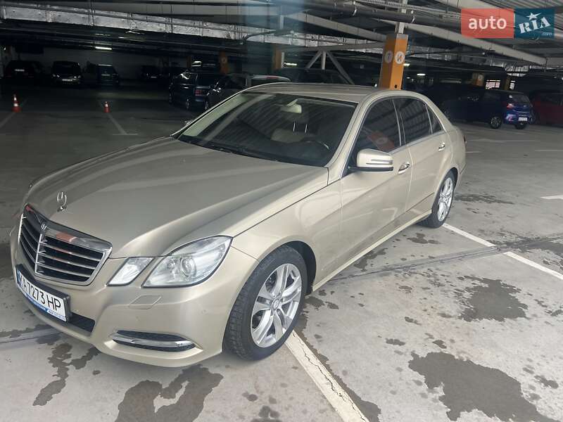 Седан Mercedes-Benz E-Class 2012 в Києві фото 2 Седан Mercedes-Benz E-Class 2012 в Києві
