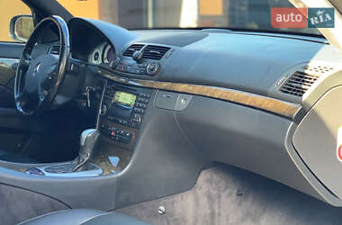 Седан Mercedes-Benz E-Class 2006 в 