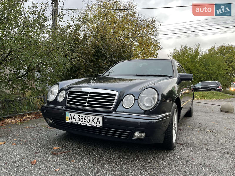 Mercedes-Benz E-Class 1998 Mercedes-Benz E-Class 1998
