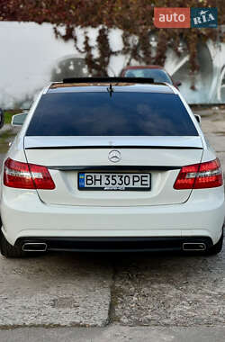 Седан Mercedes-Benz E-Class 2009 в 