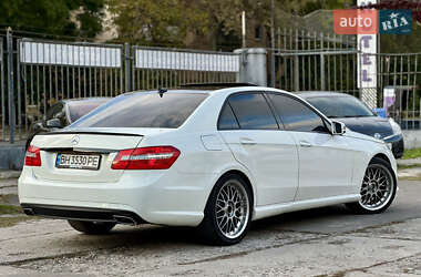 Седан Mercedes-Benz E-Class 2009 в 