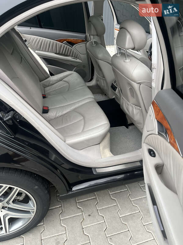 Седан Mercedes-Benz E-Class 2003 в Дрогобыче фото 34 Седан Mercedes-Benz E-Class 2003 в Дрогобыче