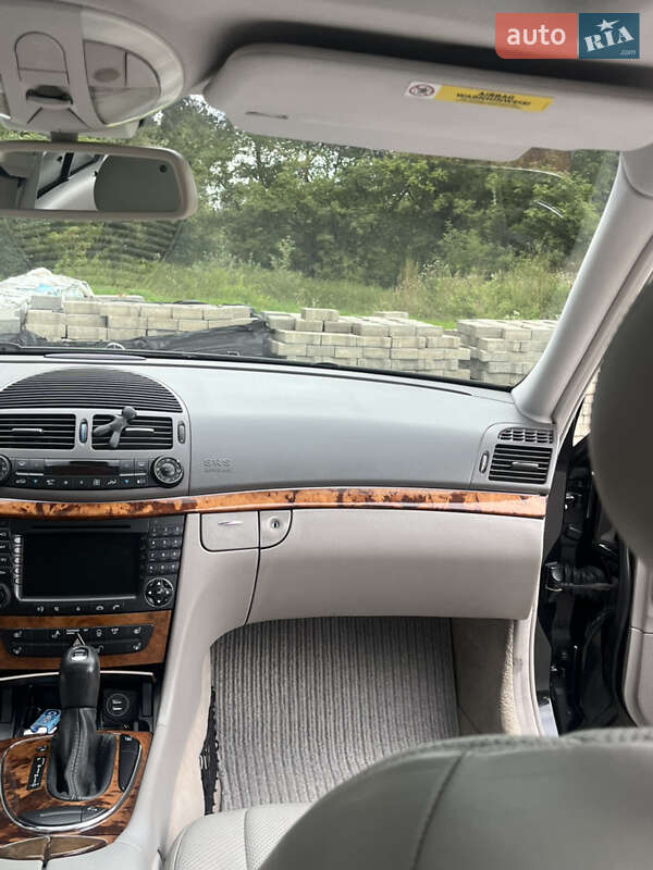 Седан Mercedes-Benz E-Class 2003 в Дрогобыче фото 39 Седан Mercedes-Benz E-Class 2003 в Дрогобыче