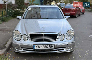 Седан Mercedes-Benz E-Class 2004 в 