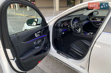 Седан Mercedes-Benz E-Class 2019 в 