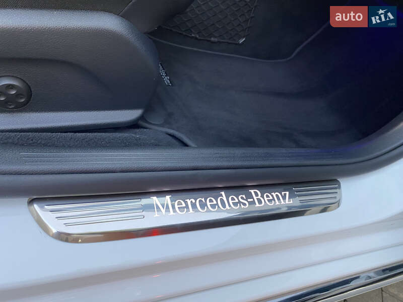 Седан Mercedes-Benz E-Class 2019 в Києві