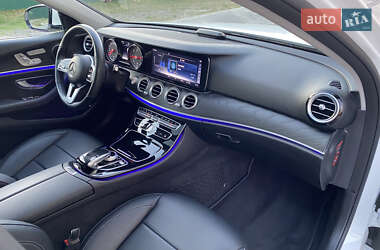 Седан Mercedes-Benz E-Class 2019 в 