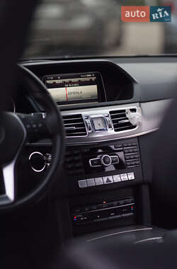 Седан Mercedes-Benz E-Class 2013 в 
