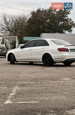 Седан Mercedes-Benz E-Class 2013 в 
