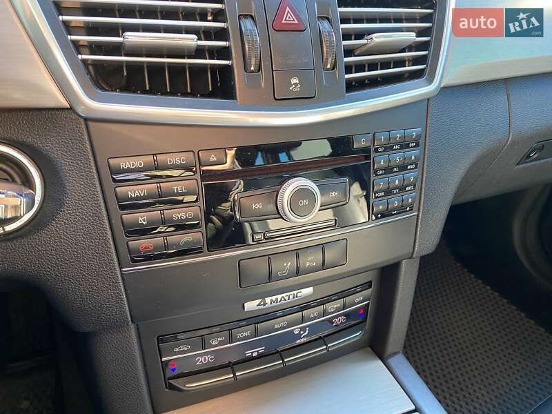 Универсал Mercedes-Benz E-Class 2010 в Львове