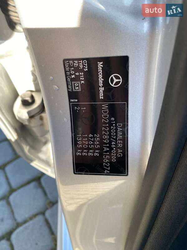 Универсал Mercedes-Benz E-Class 2010 в Львове