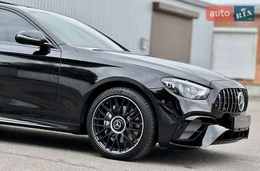 Седан Mercedes-Benz E-Class 2020 в 