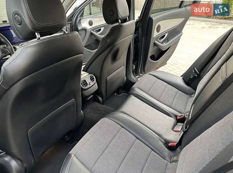 Седан Mercedes-Benz E-Class 2016 в Сарнах фото 8 Седан Mercedes-Benz E-Class 2016 в Сарнах