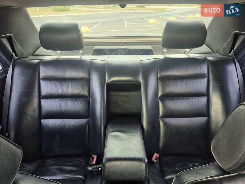 Седан Mercedes-Benz E-Class 1993 в Києві фото 21 Седан Mercedes-Benz E-Class 1993 в Києві