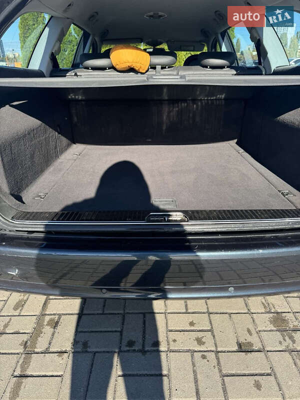 Универсал Mercedes-Benz E-Class 2004 в Коломые фото 14 Универсал Mercedes-Benz E-Class 2004 в Коломые
