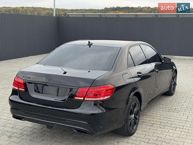 Седан Mercedes-Benz E-Class 2013 в Летичеве