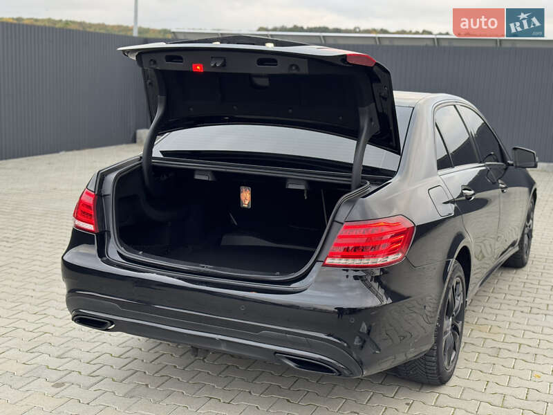 Седан Mercedes-Benz E-Class 2013 в Летичеве