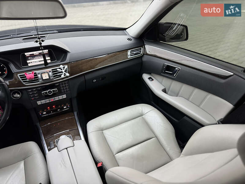 Седан Mercedes-Benz E-Class 2013 в Летичеве