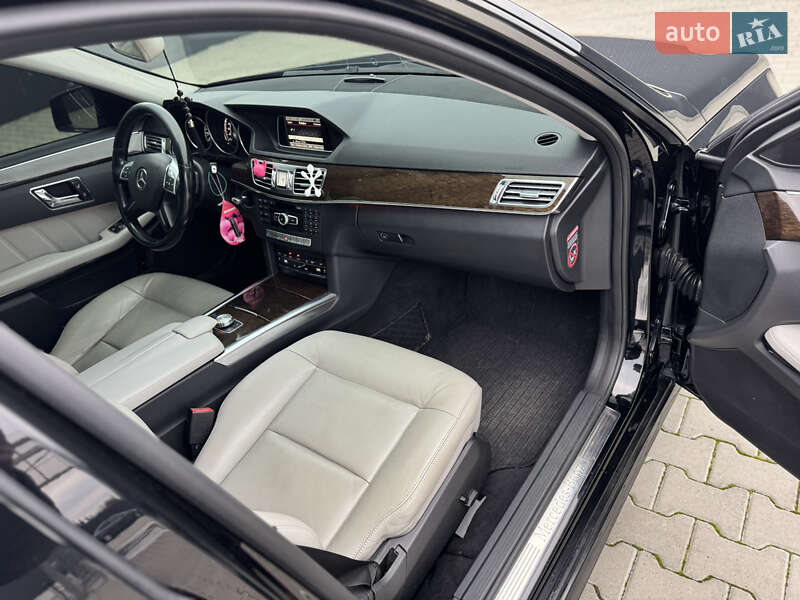 Седан Mercedes-Benz E-Class 2013 в Летичеве