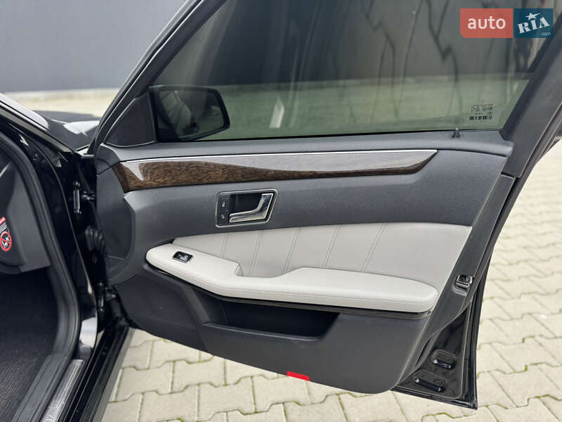 Седан Mercedes-Benz E-Class 2013 в Летичеве