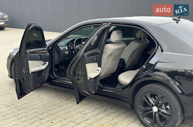 Седан Mercedes-Benz E-Class 2013 в 